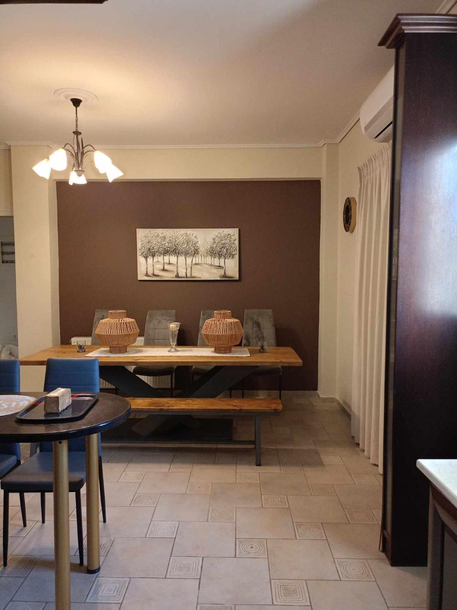 Comfortable Apartment In Kiato ภายนอก รูปภาพ